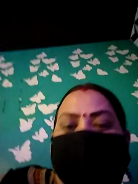 Kajal-Sharma00 online show from April 23, 2026, 12:40 pm