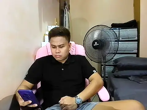 tipsy butter online show from June 20, 2026, 7:24 am