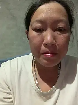 Snapshot of candy-beo chatting on May 2, 2026, 2:11 pm candy-beo online show from May 2, 2026, 2:11 pm