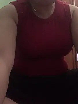 Snapshot of __Evelyn__ chatting on April 5, 2026, 6:31 am Evelyn online show from April 5, 2026, 6:31 am