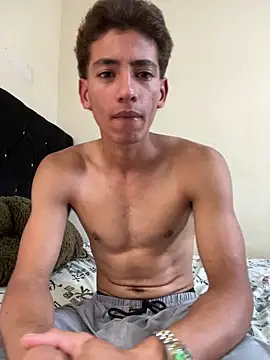 Gaby1823 online show from April 13, 2026, 5:39 pm