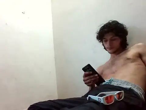 -Apolo ayala- - online show from April 12, 2026, 11:08 pm