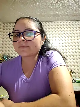 Dark Cherry20 online show from April 5, 2026, 9:32 pm