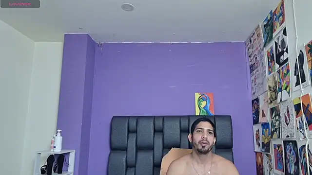 darkyerk1 online show from April 28, 2026, 2:27 am