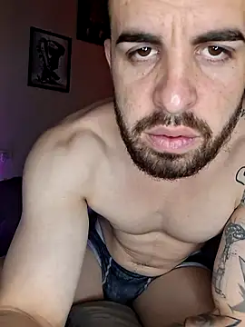 leoxxxgato online show from May 13, 2026, 12:06 am