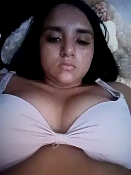 Snapshot of Valentina_Narvaez chatting on April 16, 2026, 9:39 pm Valentina Narvaez online show from April 16, 2026, 9:39 pm