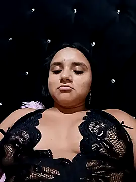 Snapshot of Valentina_Narvaez chatting on May 7, 2026, 7:39 pm Valentina Narvaez online show from May 7, 2026, 7:39 pm