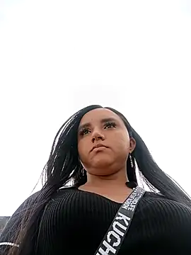 Snapshot of Valentina_Narvaez chatting on April 10, 2026, 10:17 pm Valentina Narvaez online show from April 10, 2026, 10:17 pm