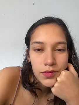 Snapshot of RAMONA_and_ROGER chatting on April 8, 2026, 1:45 pm RAMONA and ROGER online show from April 8, 2026, 1:45 pm