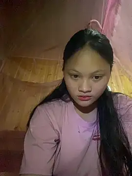 Snapshot of __Sunflower__ chatting on April 22, 2026, 12:28 am Sunflower online show from April 22, 2026, 12:28 am