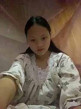 Snapshot of __Sunflower__ chatting on April 24, 2026, 1:29 am Sunflower online show from April 24, 2026, 1:29 am