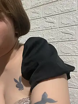 Sexx-12x online show from May 24, 2026, 8:09 pm
