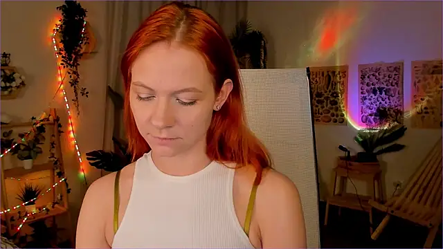 Snapshot of LisaAris chatting on May 11, 2026, 4:04 pm LisaAris online show from May 11, 2026, 4:04 pm