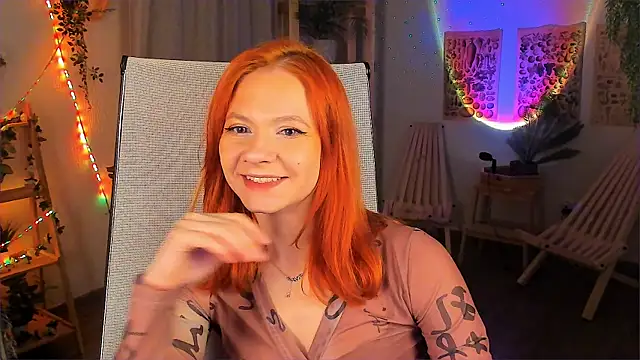 Snapshot of LisaAris chatting on May 9, 2026, 6:22 pm LisaAris online show from May 9, 2026, 6:22 pm