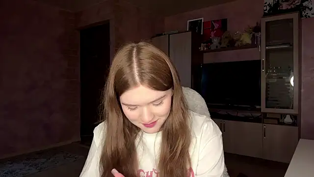 Snapshot of DorotaMeowtTo chatting on April 7, 2026, 1:02 pm DorotaMeowtTo online show from April 7, 2026, 1:02 pm