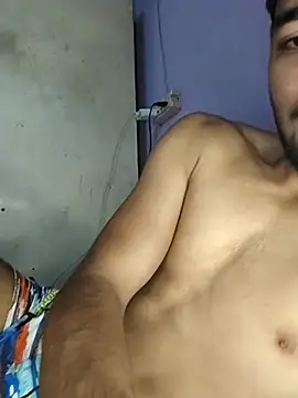 ItsPlayboy031 online show from May 25, 2026, 5:29 am