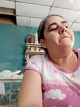 Snapshot of Golositadeamor chatting on May 22, 2026, 6:50 pm Golositadeamor online show from May 22, 2026, 6:50 pm