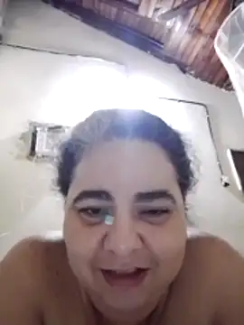 Snapshot of Golositadeamor chatting on May 23, 2026, 7:13 pm Golositadeamor online show from May 23, 2026, 7:13 pm