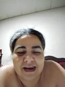 Snapshot of Golositadeamor chatting on May 11, 2026, 5:09 am Golositadeamor online show from May 11, 2026, 5:09 am