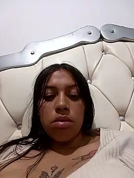 mara-ross online show from April 7, 2026, 4:03 am