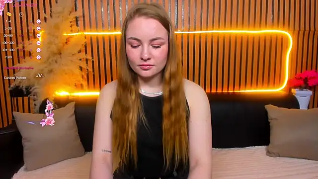 AlyaMe online show from April 28, 2026, 2:27 am
