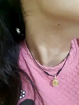 Snapshot of Monika_kumari6 chatting on July 11, 2026, 2:28 pm Monika kumari6 online show from July 11, 2026, 2:28 pm