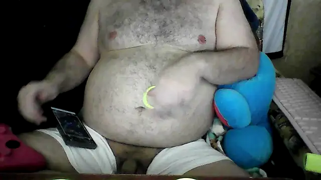 Snapshot of BriTheTopBear chatting on May 4, 2026, 6:06 am BriTheTopBear online show from May 4, 2026, 6:06 am