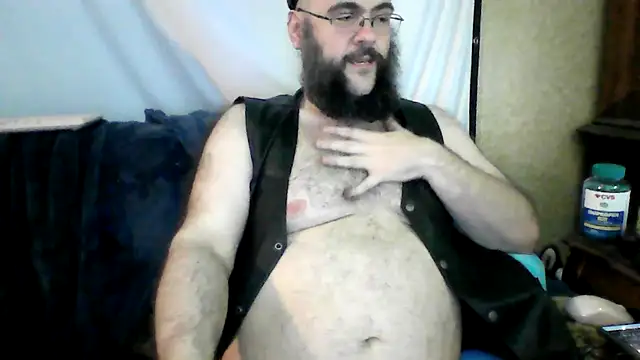 Snapshot of BriTheTopBear chatting on May 16, 2026, 1:48 am BriTheTopBear online show from May 16, 2026, 1:48 am