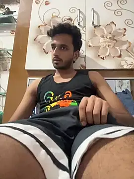 aadibuttplug online show from May 20, 2026, 7:00 pm