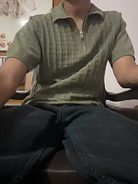 aadibuttplug online show from June 8, 2026, 5:35 pm
