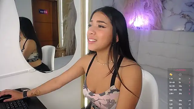 Taliasweet online show from May 18, 2026, 3:17 am