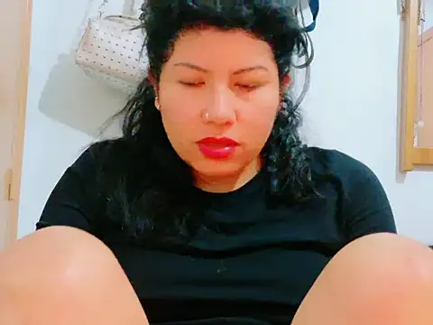 MojaditPussy online show from May 8, 2026, 12:31 pm