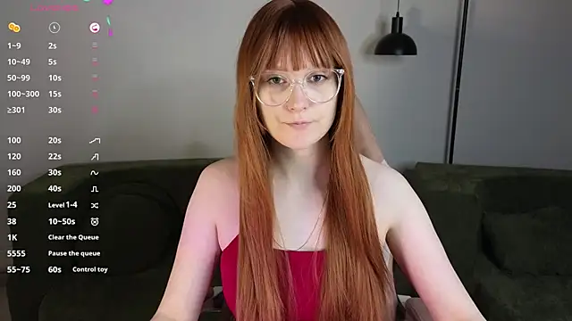 Snapshot of JessieWayy chatting on April 14, 2026, 3:55 am JessieWayy online show from April 14, 2026, 3:55 am