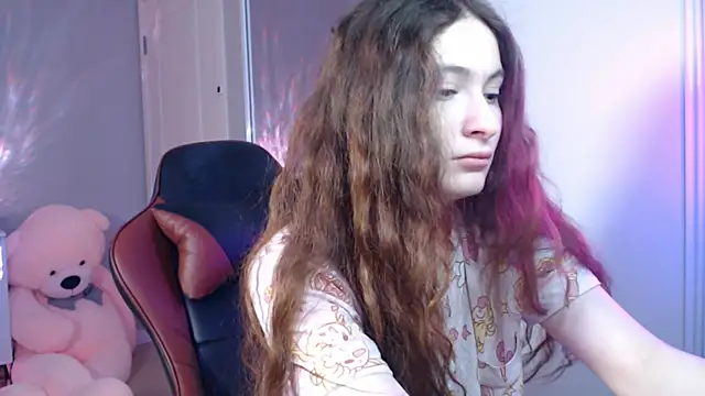 Snapshot of solitudebby chatting on May 16, 2026, 9:03 pm solitudebby online show from May 16, 2026, 9:03 pm