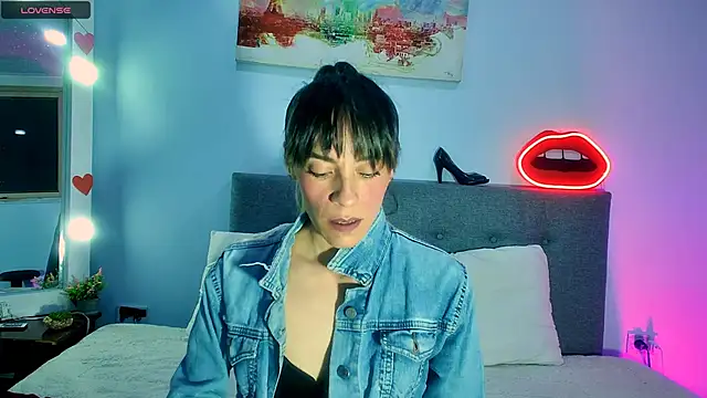 Lorena sweet33 online show from May 21, 2026, 1:41 pm