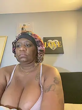 amberchill26 online show from July 16, 2026, 1:30 pm