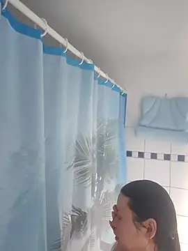 Snapshot of AnnaVita chatting on April 12, 2026, 1:47 pm AnnaVita online show from April 12, 2026, 1:47 pm