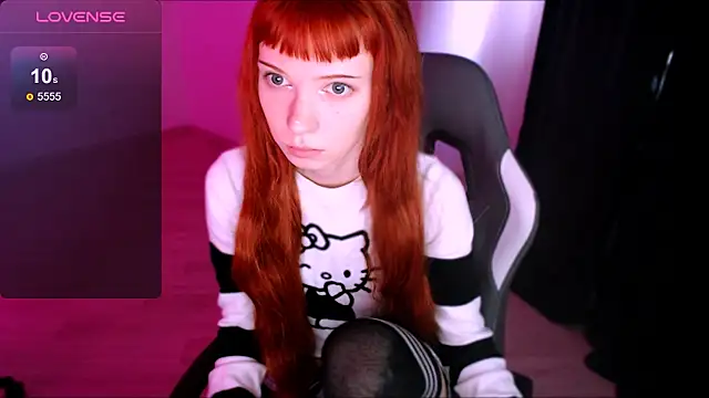 Snapshot of starker_wind chatting on April 14, 2026, 12:21 pm starker wind online show from April 14, 2026, 12:21 pm