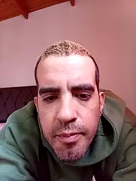 tyncho22cms online show from April 8, 2026, 8:10 pm