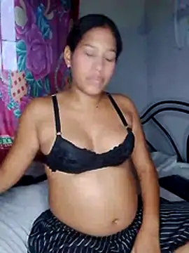 Snapshot of Cherry_0507 chatting on April 17, 2026, 10:45 pm Cherry 0507 online show from April 17, 2026, 10:45 pm