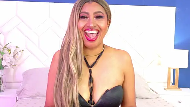 Kiara Parker  online show from May 16, 2026, 9:03 pm