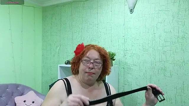 Fara Flutte online show from May 27, 2026, 5:37 am