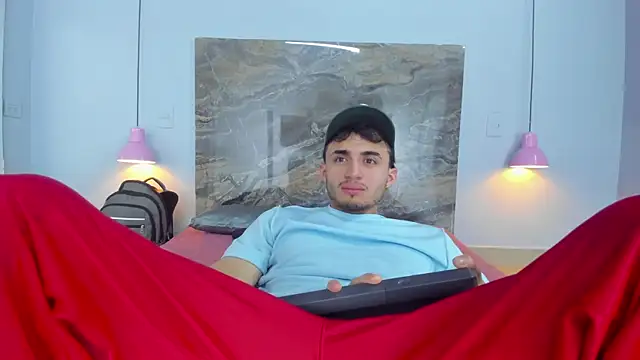 James-06 online show from May 17, 2026, 11:54 am