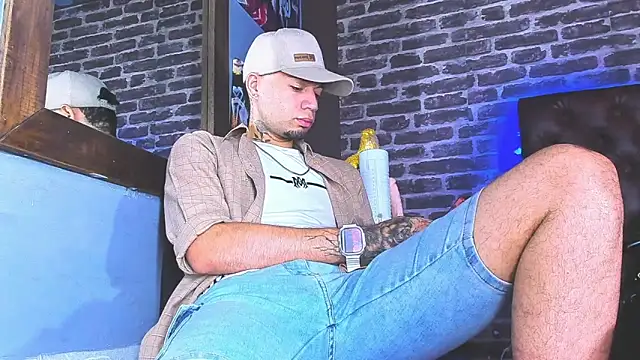 Daniel huge22 online show from May 10, 2026, 2:41 pm