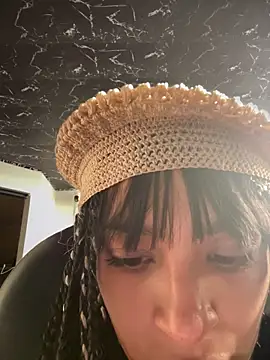 Snapshot of Sasha-firee chatting on June 7, 2026, 12:21 pm Sasha-firee online show from June 7, 2026, 12:21 pm