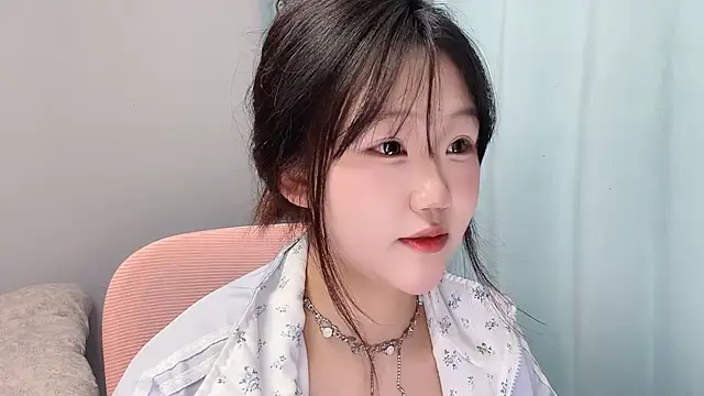 Lilababy00 online show from April 19, 2026, 8:26 am