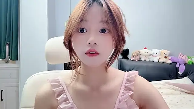 Lilababy00 online show from May 20, 2026, 3:36 am