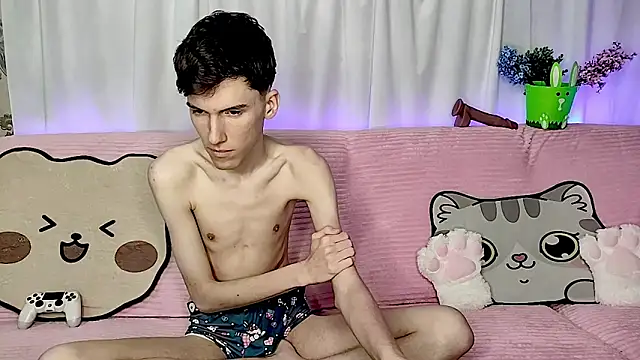 GoodBoyLuca online show from June 28, 2026, 12:17 am