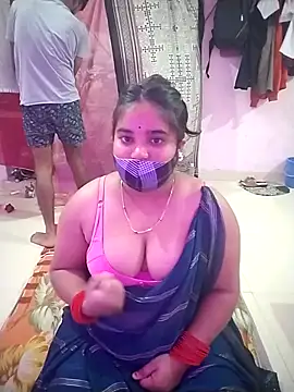 SEXY-COUPLE23 online show from April 8, 2026, 4:52 pm