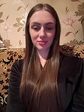 AlinaLove3213 online show from July 22, 2026, 8:33 pm